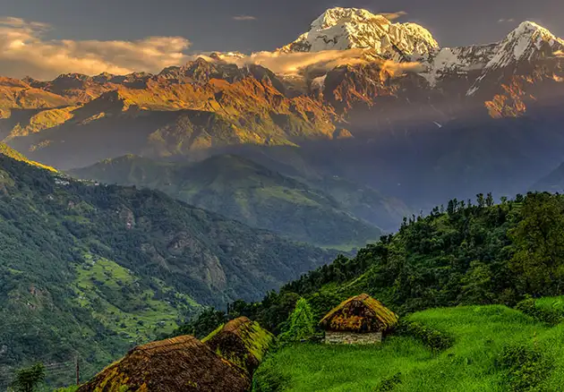 Annapurna-South-in-the-morning_-Himalayas_-Nepal